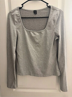 SHEIN Gray Long Sleeve Scoop Neck Size Large